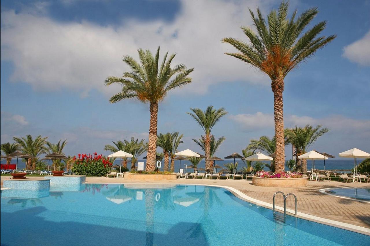 Sea Base Holiday Apartments Klorakas Exterior photo